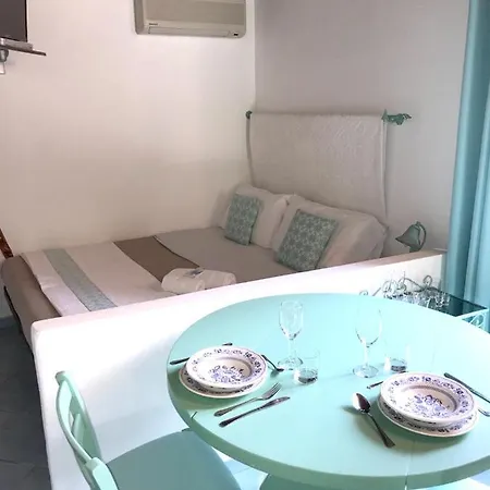Charming In Olbia With Garden, 35 M² * 포르투로톤도