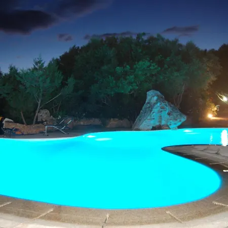 Charming In Olbia With Garden, 35 M² * Porto Rotondo